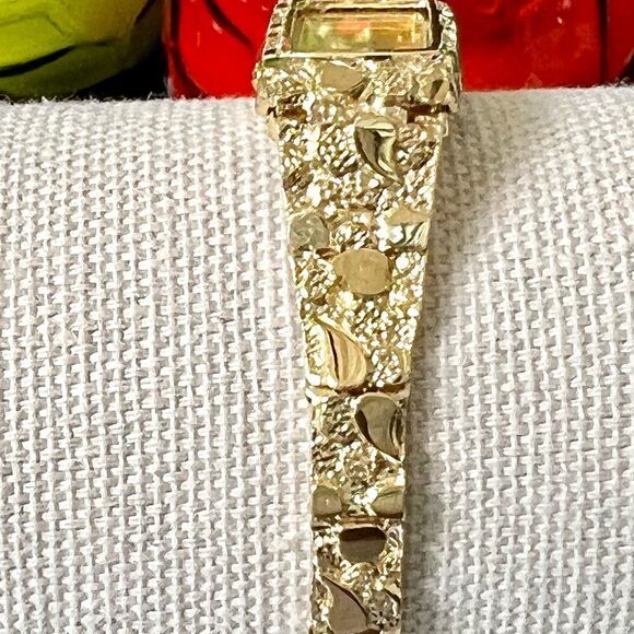 10k Gold Geneve Nugget Watch - Picture 11 of 15